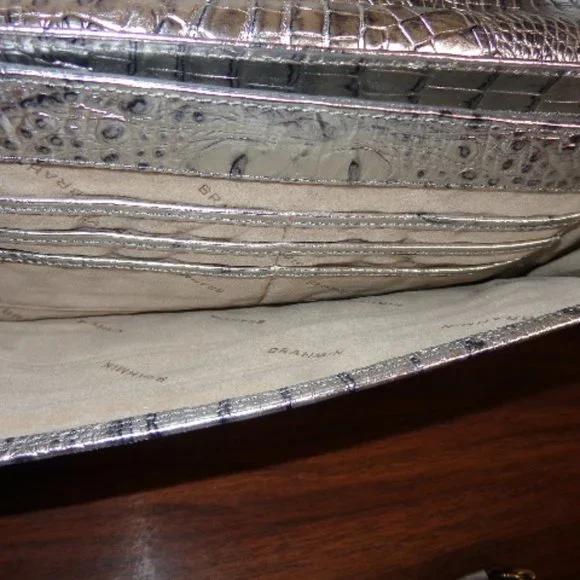 STUNNING Vintage Brahmin SILVER Melbourne Leather Shoulder Bag EXACT Clean LN - Picture 7 of 16